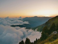 看柚子影视我先做一件小事：围绕镜头是不是只选一面去把轴线起点终点读完整——读完更顺